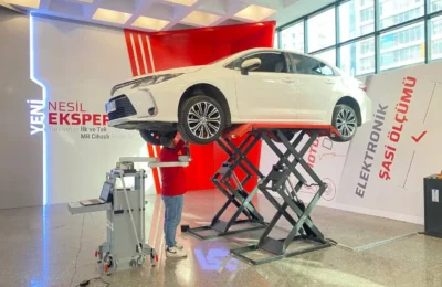 Kilometre Düşürme ve Hasar Sorgulama Nasıl Yapılır? – EMAR & RS Oto Ekspertiz Uzman Rehberi